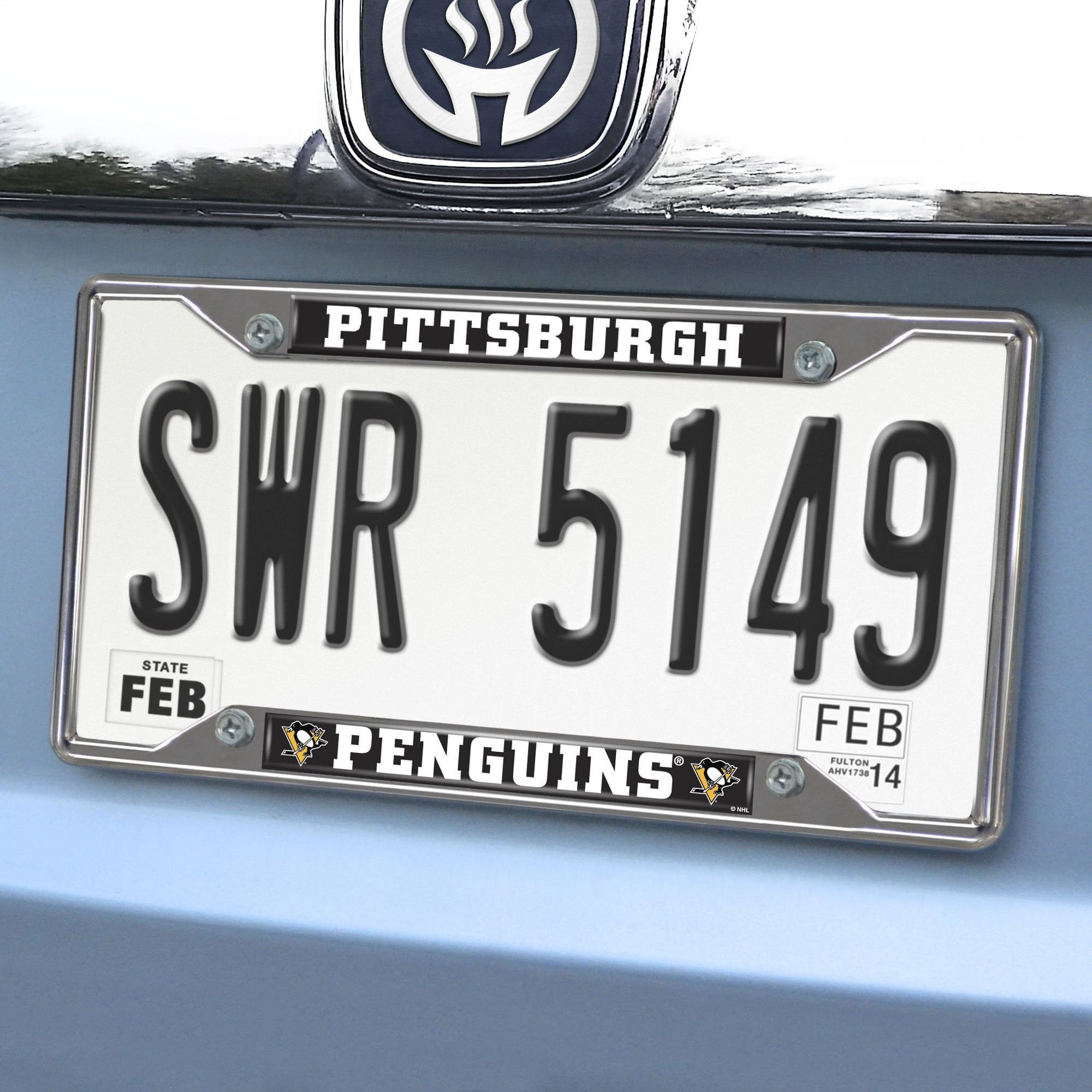 NHL - Pittsburgh Penguins  License Plate Frame & Accessories